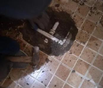 古丈卫生间漏水维修公司为您分享下卫生间渗水如何处理及注意事项